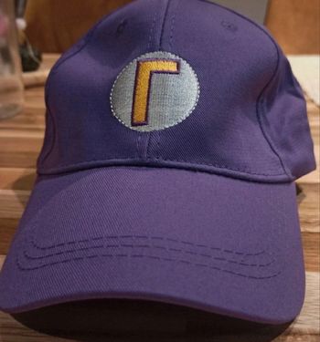 Casquette Waluigi neuve violette monde de Mario Nintendo