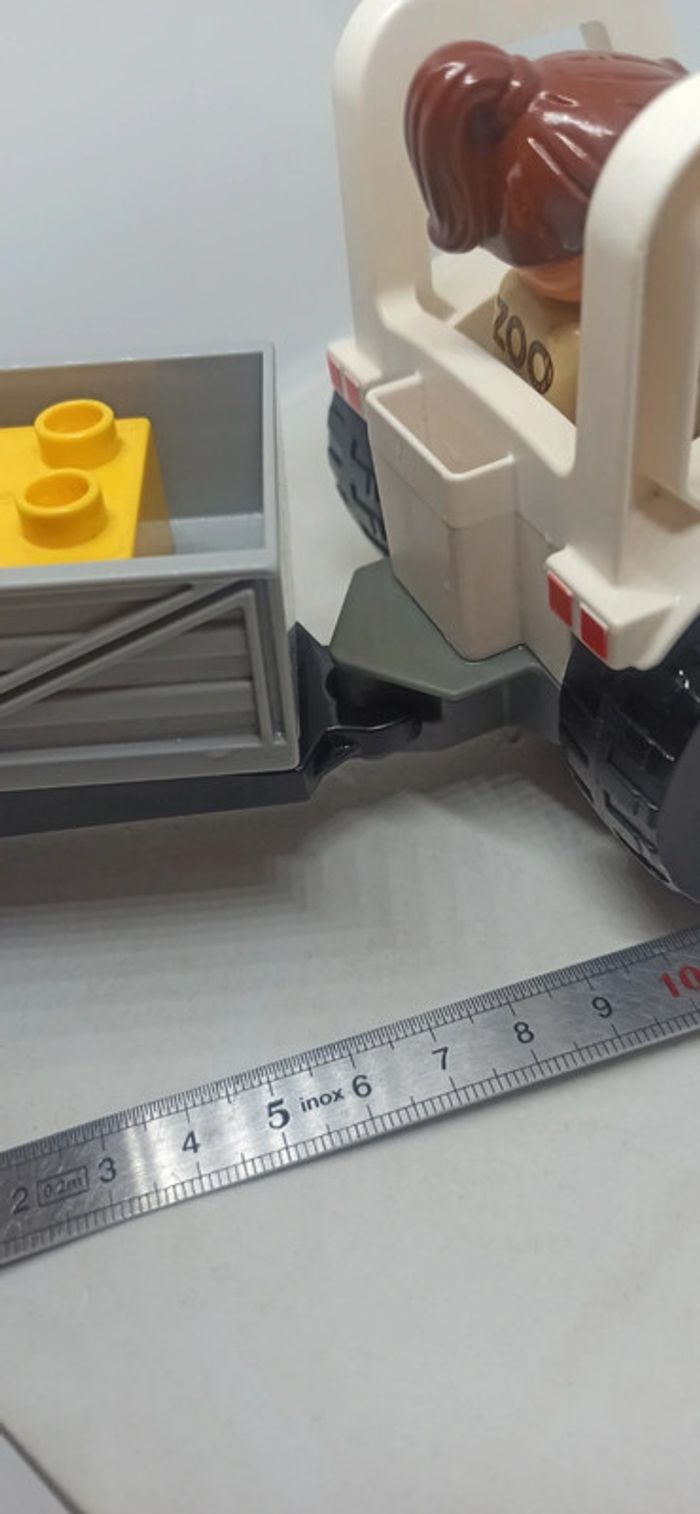 Véhicule tracteur de zoo avec remorque lego duplo - photo numéro 10