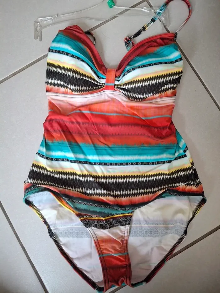 Maillot de bain une pièce femme S Neuf