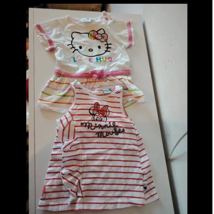 Lot de 2 robe été 6 mois
