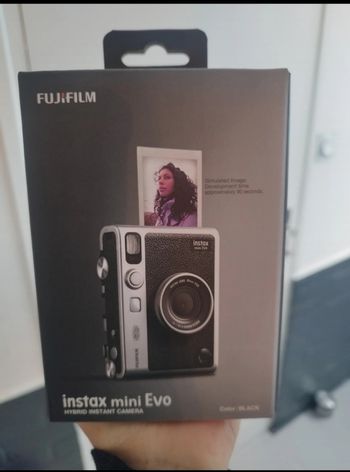 Instax mini evo
