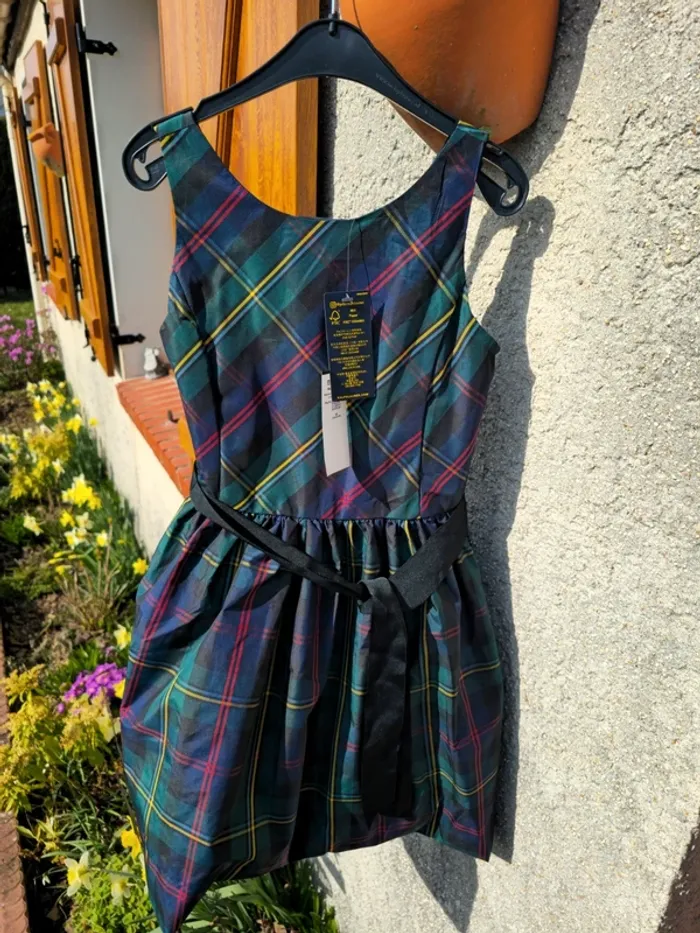 Belle robe Ralph Lauren Polo neuve - photo numéro 10