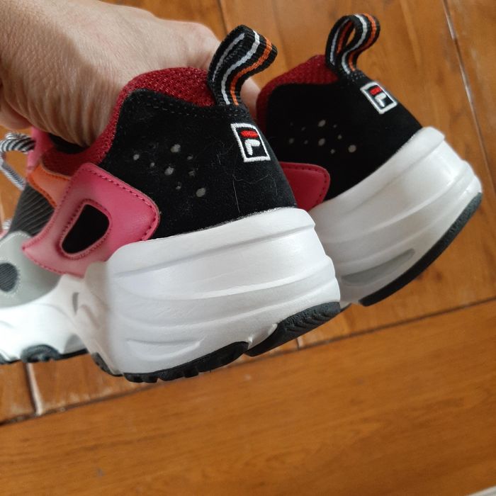 Baskets Fille Fila pointure 37 - photo numéro 9