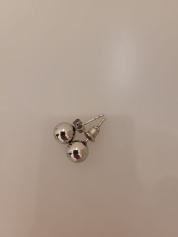 Paire de Boucles d'Oreilles en métal argenté🫧