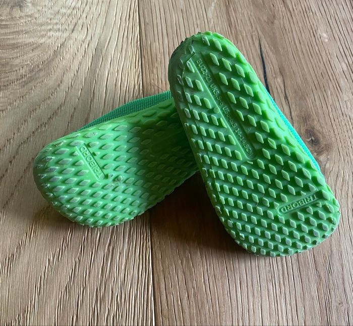 Chaussons de gym 22/23 - photo numéro 2