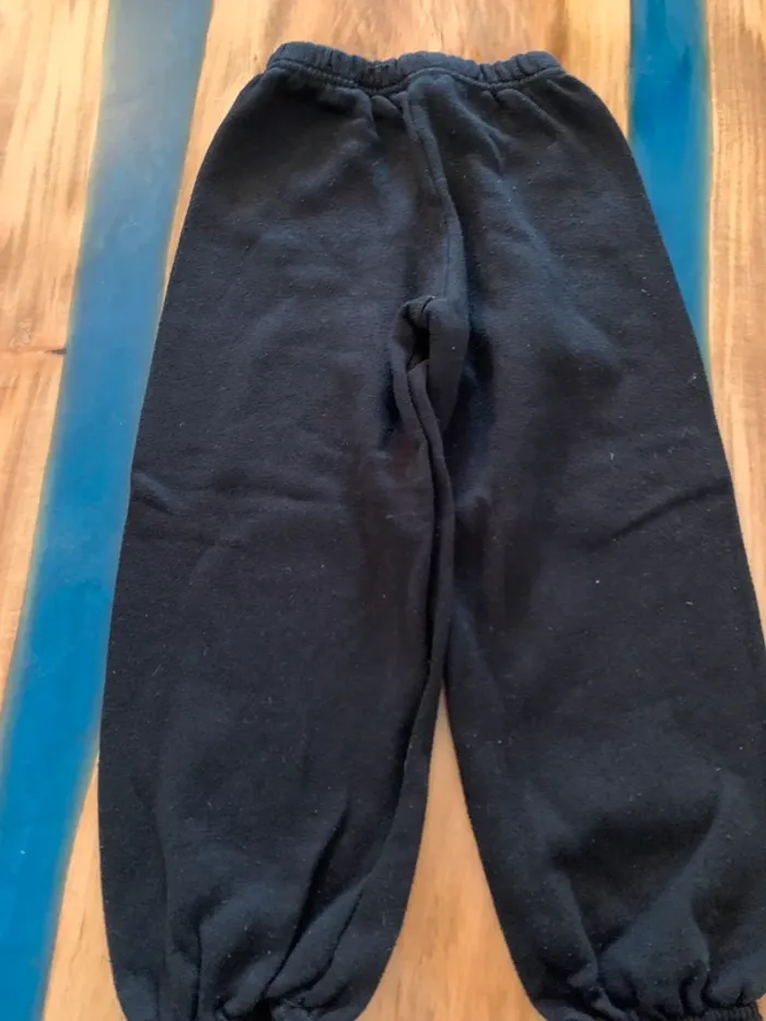Jogging Timberland taille 4 ans - photo numéro 3