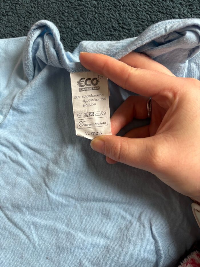 Lot de deux body manches courtes 12 mois - photo numéro 2