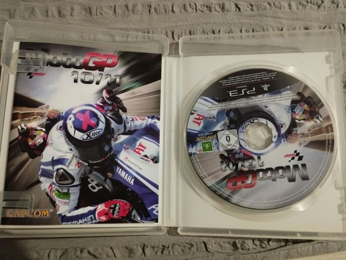 MotoGP 10/11 PS3 complet - photo numéro 2