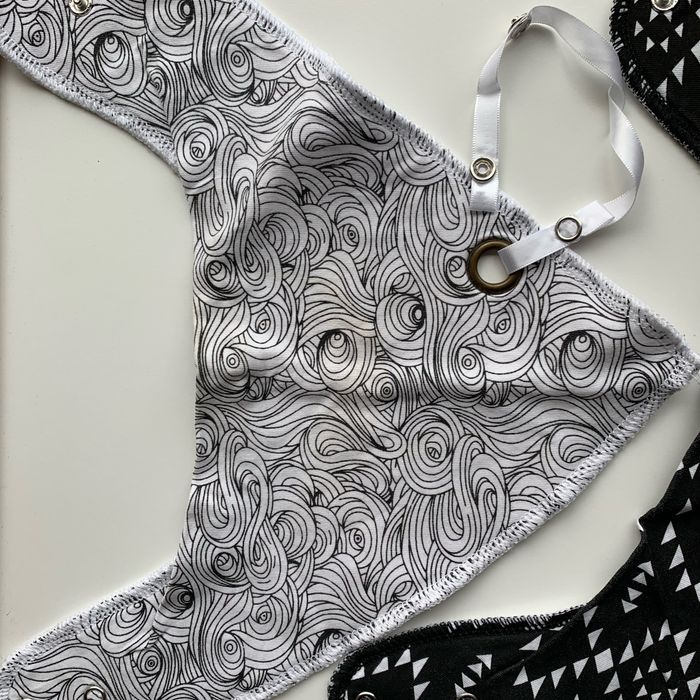 Lot 3 bandana bavoir Noir & Blanc avec attache - photo numéro 2