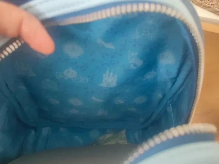 Sac loungefly cendrillon - photo numéro 9