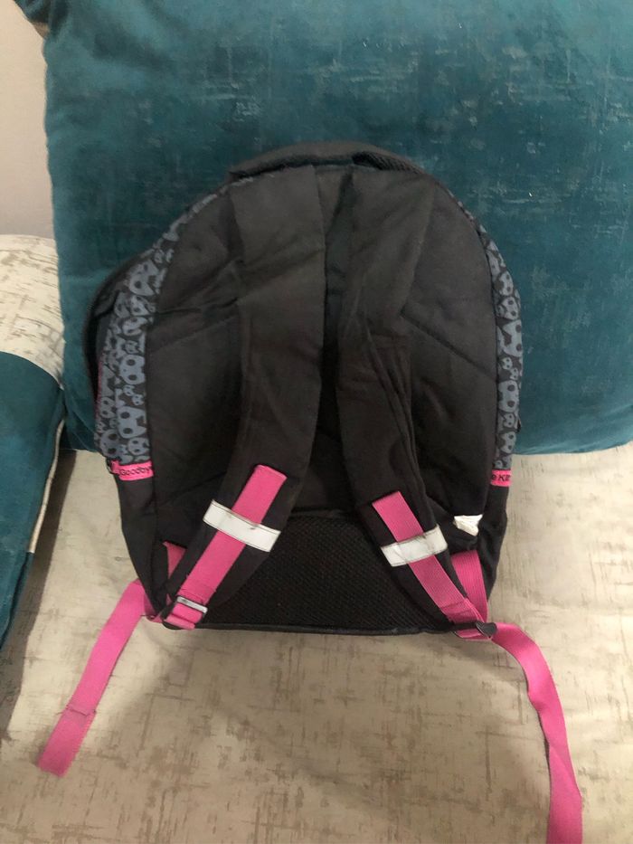 Cartable et sac à dos d’école - photo numéro 3