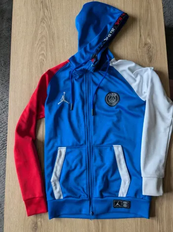 Veste zippée