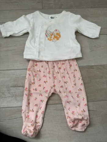 Pyjama deux pièces bébé fille