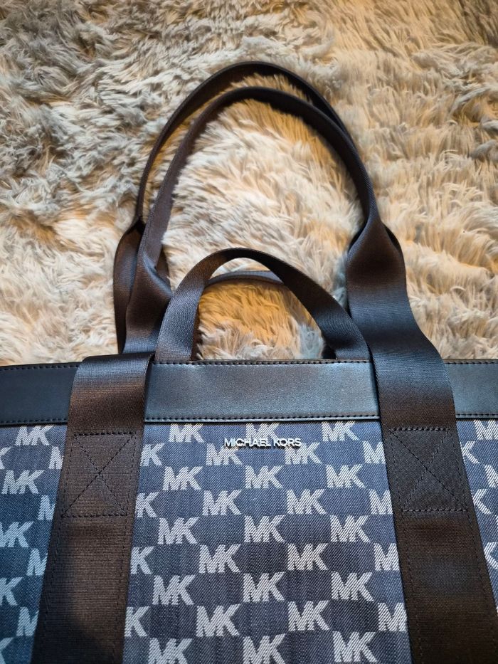 Sac cabas Michael Kors – Monogramme MK – Neuf - photo numéro 4