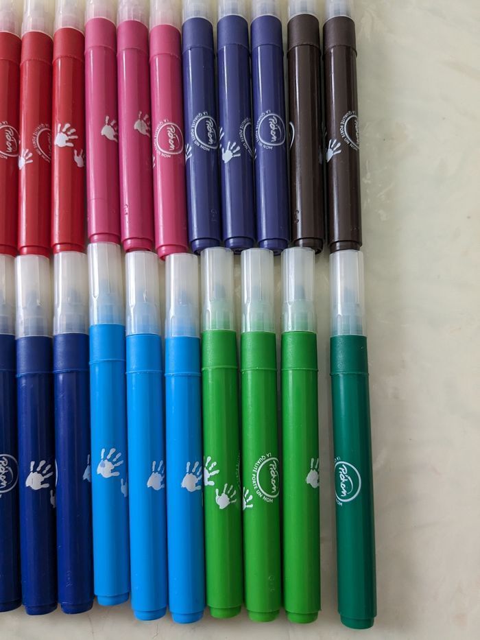 Lot de 33 feutres  Pichon, à grosse pointe. - photo numéro 3