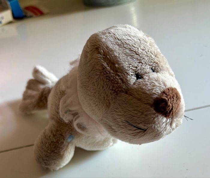 Peluche phoque beige tout doux