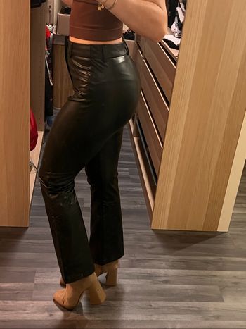 Pantalon simili cuir stradivarius