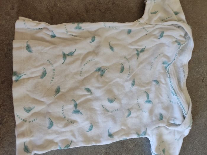 Lot 3 tee shirt manches courtes petit bateau 6 mois - photo numéro 5