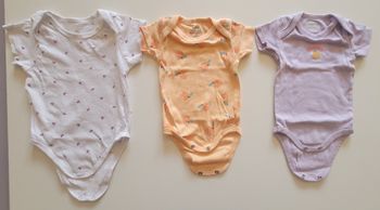 Lot de 3 bodys fille MC, taille 3 mois