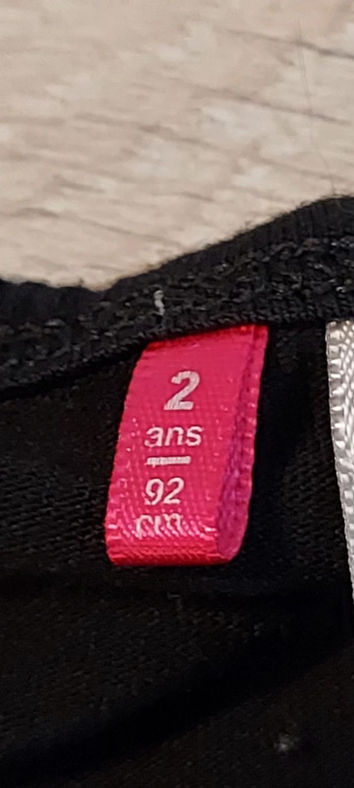 Blouse noire légère, taille 2 ans, fille - photo numéro 2