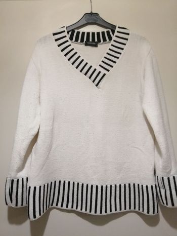 Pull hiver Vintage Whisper blanc et noir. Taille M