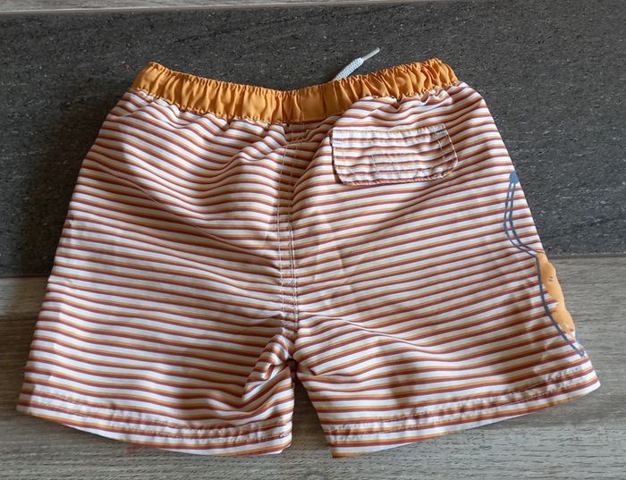 Short de bain 2 ans - photo numéro 2