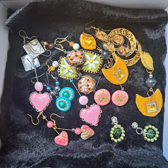 Lot de boucles d'oreilles pendante multicolore artisanale - photo numéro 2