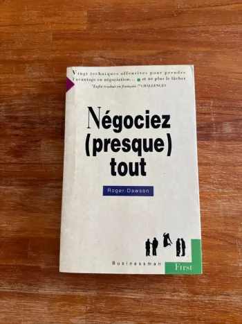Livre, négocié presque tout