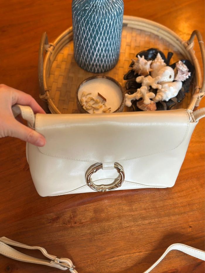 Sac bandoulière en cuir blanc crème cercle argenté – Vintage Made in France - photo numéro 6
