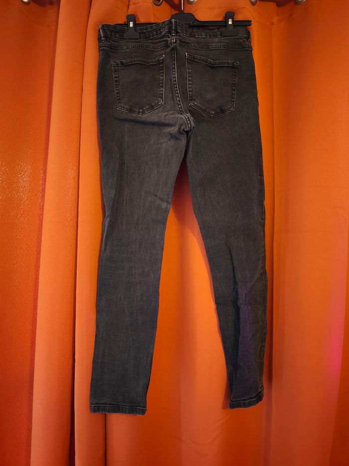 Vêtements taille 42 - photo numéro 5