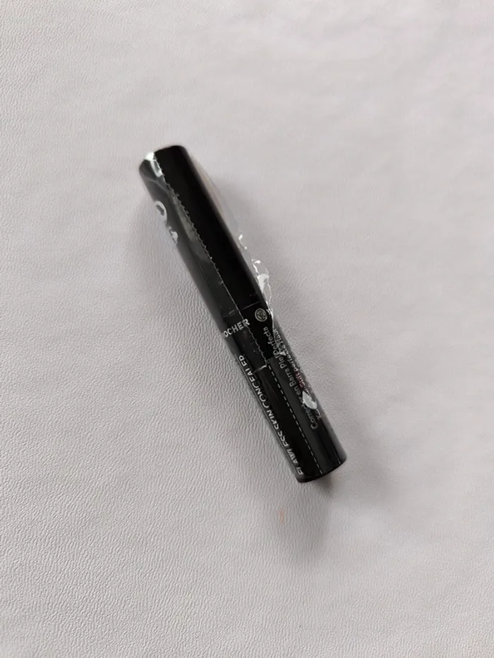 Stick correcteur de teint. Beige Moyen. Neuf. Yves Rocher - photo numéro 4