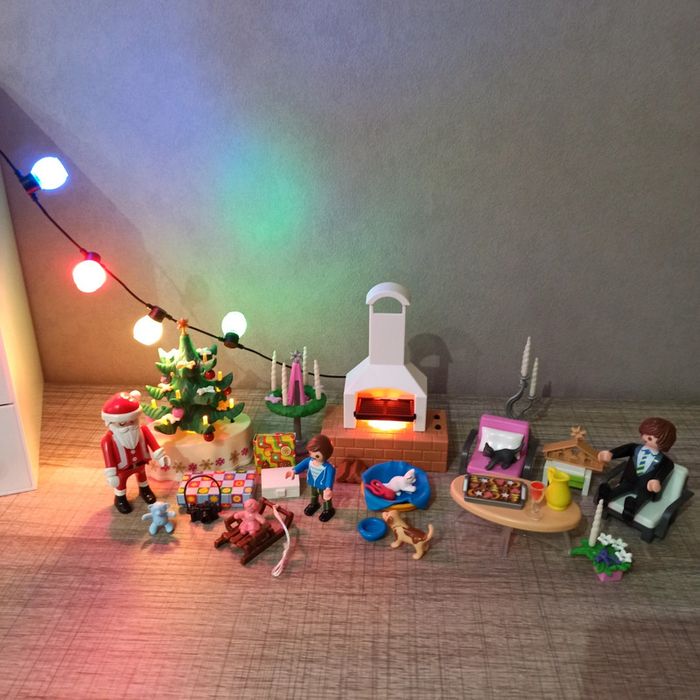 Playmobil sapin cheminée lumineux père noël