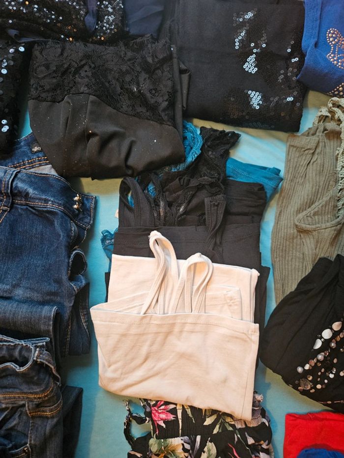 Gros lot vêtements femmes - photo numéro 7