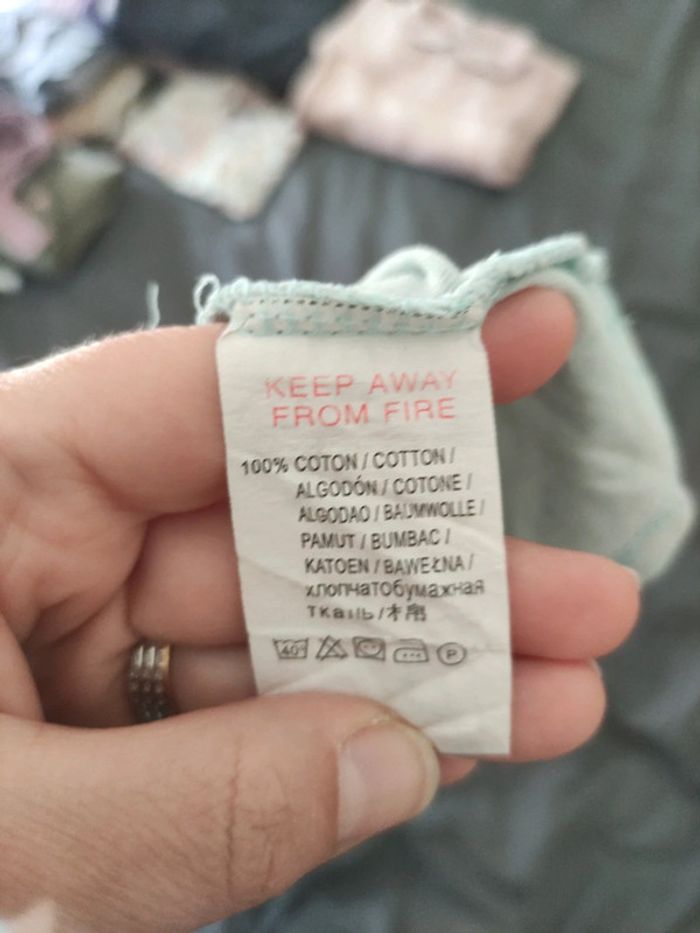 T-shirt 18 mois - photo numéro 4