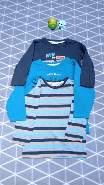 🦁Lot 3 t-shirts manches longues, 3 ans