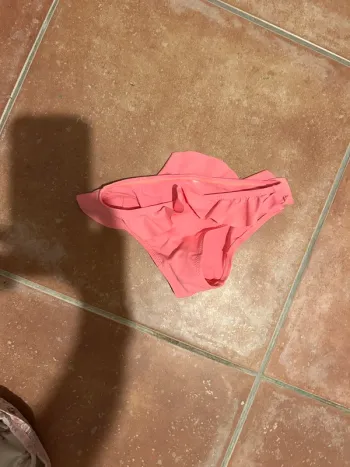 Maillot de bain à volant