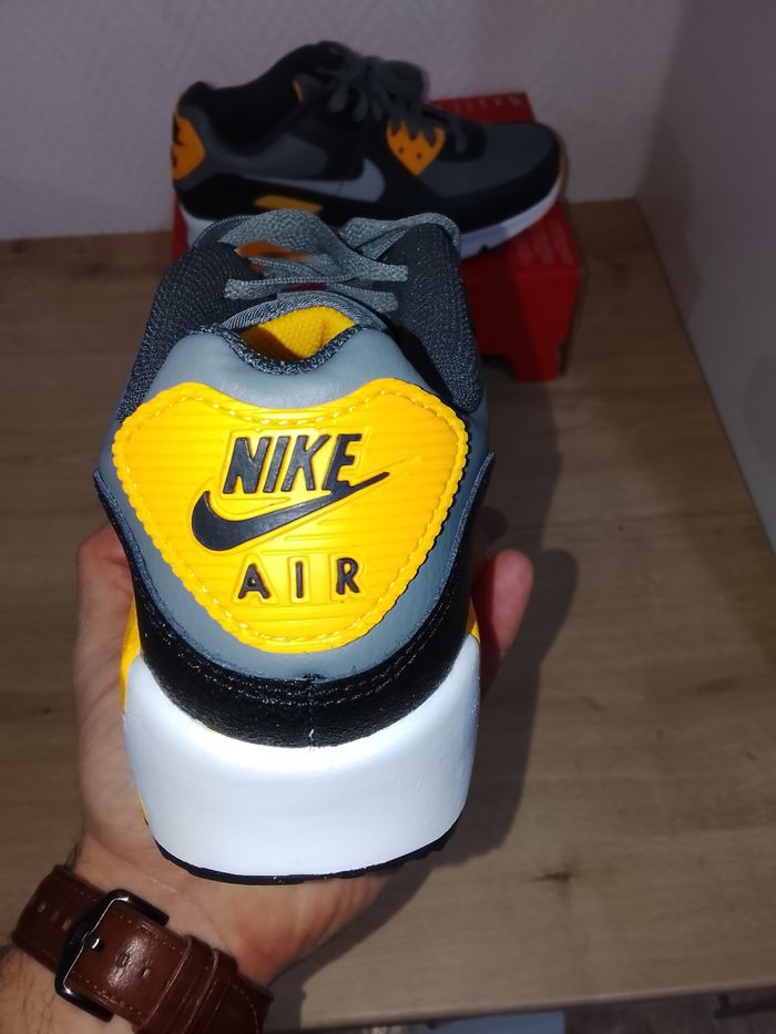 Air Max 90 taille 37.5 - photo numéro 4