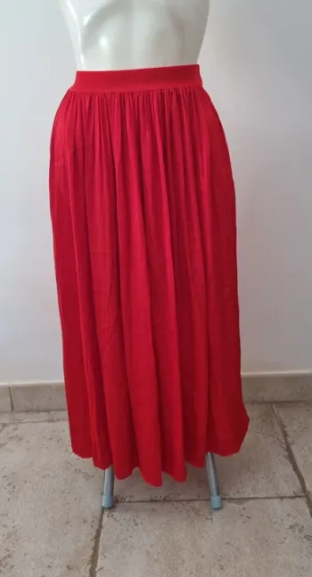 Jupe midi satiné rouge 38 monoprix