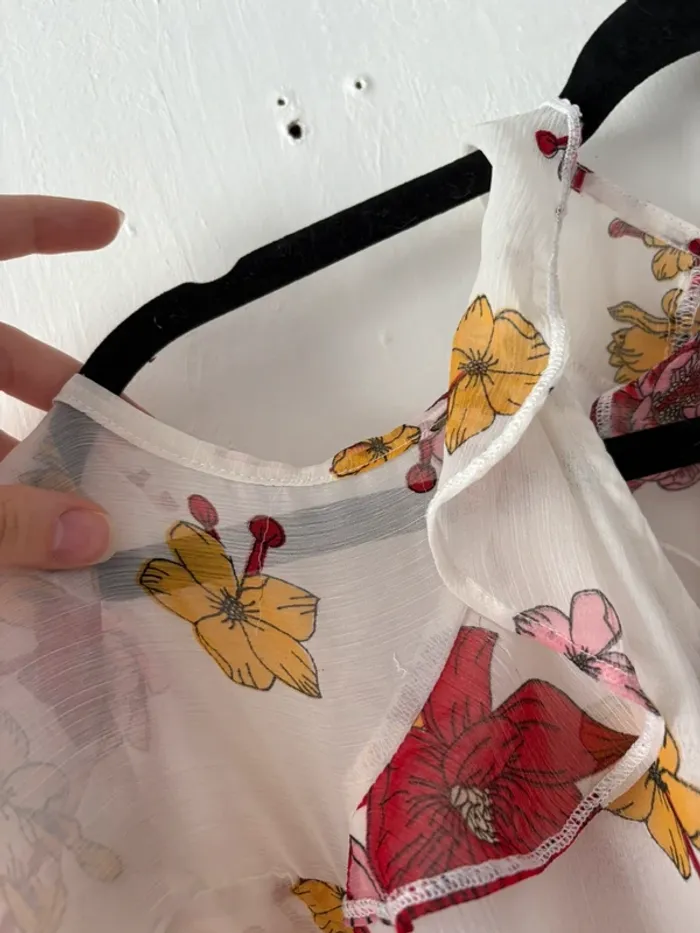 Blouse Jennyfer crème épaules ouvertes - photo numéro 2