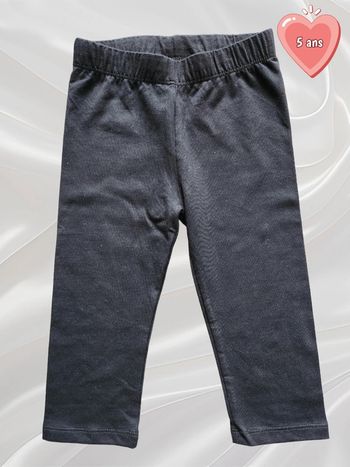 Legging pantacourt noir fille 5 ans