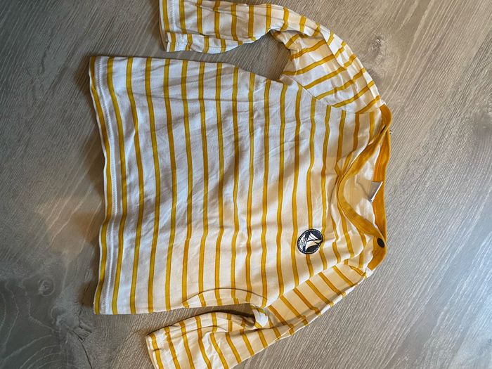 T-shirt Petit Bateau 24 mois