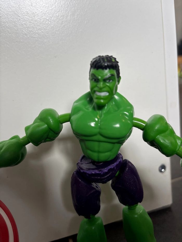 Lot 2 figurines Marvel - photo numéro 4