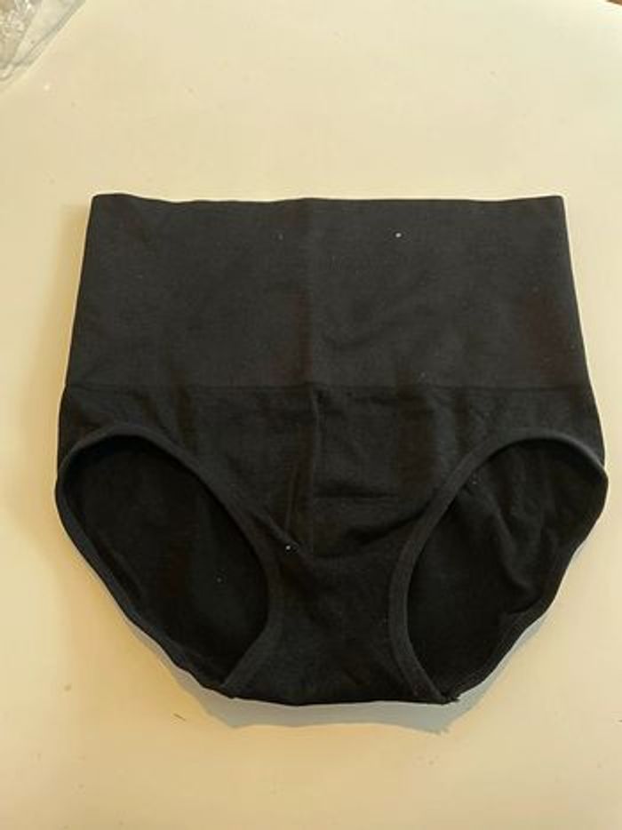 Culotte gaine noire taille M