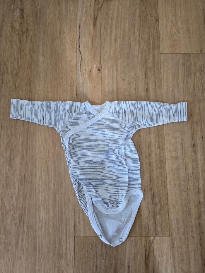 Bodies - photo numéro 2