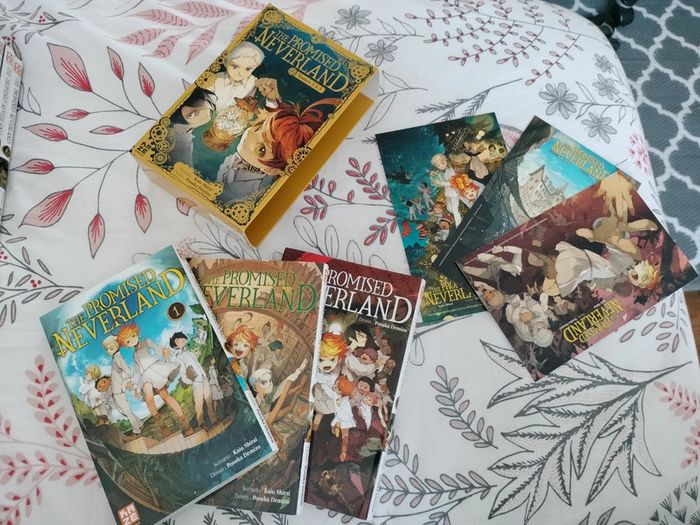 The promised neverland intégrale / complète + un roman - photo numéro 4