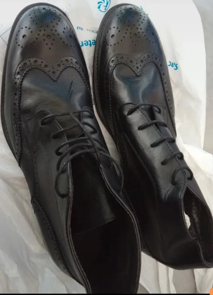 Chaussures italiennes en cuir de chez André