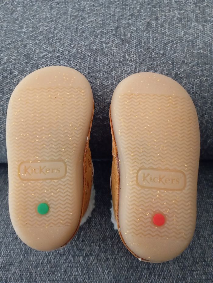 Kickers neuves pour fille en taille 19 - photo numéro 5