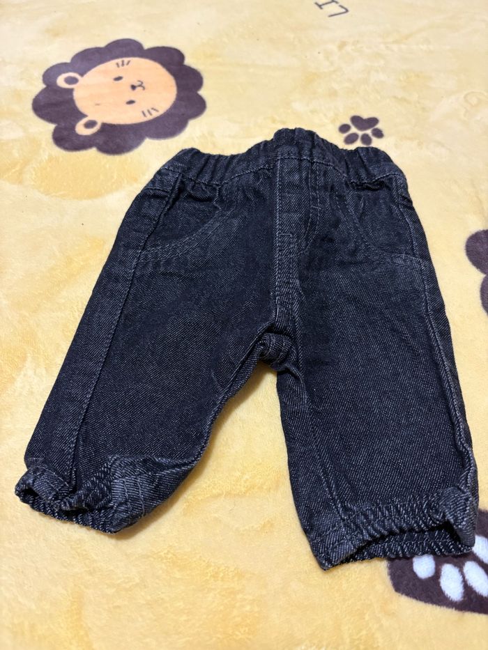 Lot pantalon 1-3 mois - photo numéro 9