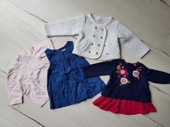 Superbe ensemble 4 pièces hiver fille 3 mois