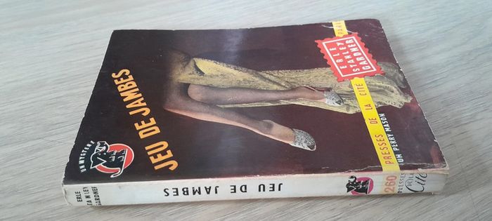 Jeu de jambes erle stanley gardner - photo numéro 5